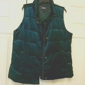 GORGEOUS forest green velvet puffer vest